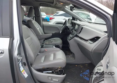 2018 Toyota Sienna Xle 7 Passenger from USA, damaged, VIN 5TDDZ3DC0JS199546